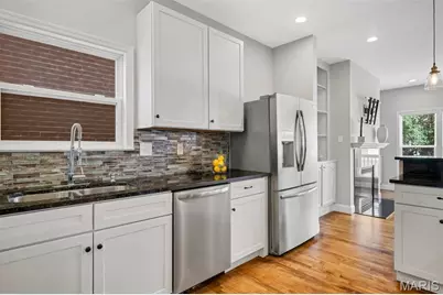2122 Franz Park Lane, Saint Louis, MO 63139 - Photo 23
