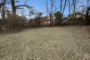 9468 Halls Ferry Road, Saint Louis, MO 63136 - Photo 17