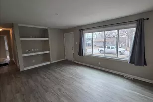 945 Edgehill Dr, Ferguson, MO 63135 - Photo 5