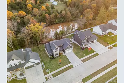 512 Copper Stone Drive, Wentzville, MO 63385 - Photo 3