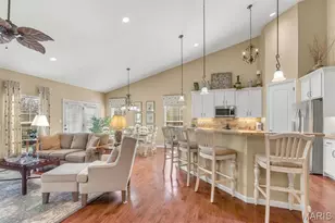 568 Trevi Ln, Ballwin, MO 63011 - Photo 7