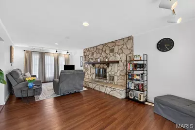 1215 Kostka Lane, Florissant, MO 63031 - Photo 11