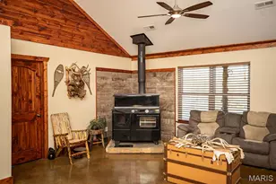 4710 Pike 451, Curryville, MO 63339 - Photo 13