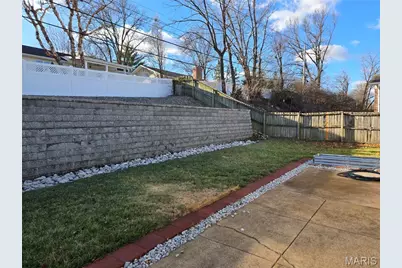 11706 Holly Springs Drive, Unincorporated, MO 63146 - Photo 17