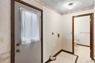 709 Ron Ave, Washington, MO 63090 - Photo 9