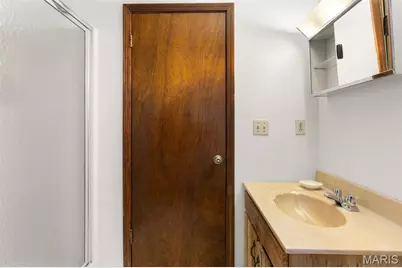 709 Ron Avenue, Washington, MO 63090 - Photo 15