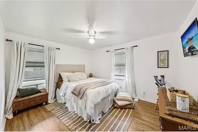 6934 Julian Avenue, University City, MO 63130 - Photo 19