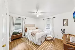 6934 Julian Ave, University City, MO 63130 - Photo 17