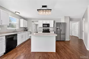 1923 Briarfield Dr, Lake Saint Louis, MO 63367 - Photo 13