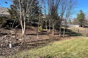 1923 Briarfield Dr, Lake Saint Louis, MO 63367 - Photo 21
