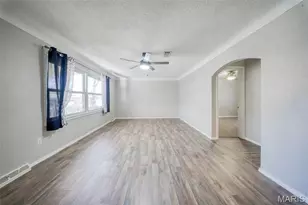 203 Debbie Ln, Cuba, MO 65453 - Photo 3