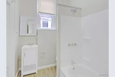 6730 Vermont Avenue, Saint Louis, MO 63111 - Photo 19