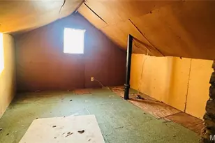 2645 Carson Rd, Saint Louis, MO 63114 - Photo 13