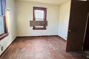 2645 Carson Rd, Saint Louis, MO 63114 - Photo 7