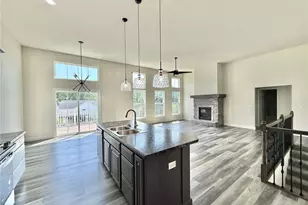1614 Sugar Creek Dr, Festus, MO 63028 - Photo 5