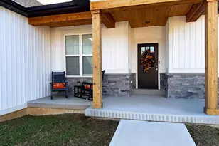 1614 Sugar Creek Dr, Festus, MO 63028 - Photo 3