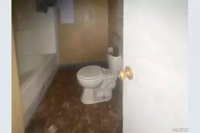 401 Hill Side Road, De Soto, MO 63020 - Photo 13