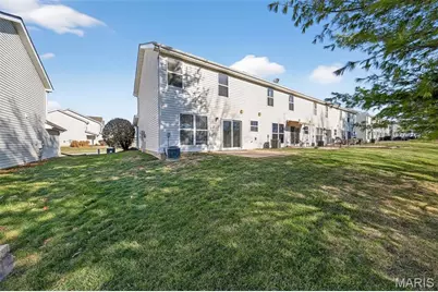 122 Homeshire Drive #11, Wentzville, MO 63385 - Photo 21
