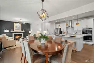 920 Thorn Crown Ct, Kirkwood, MO 63122 - Photo 9