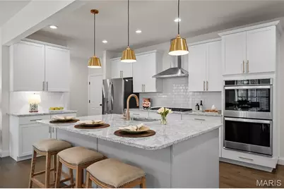 920 Thorn Crown Court, Kirkwood, MO 63122 - Photo 11