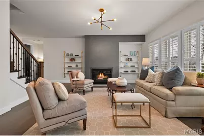 920 Thorn Crown Court, Kirkwood, MO 63122 - Photo 7