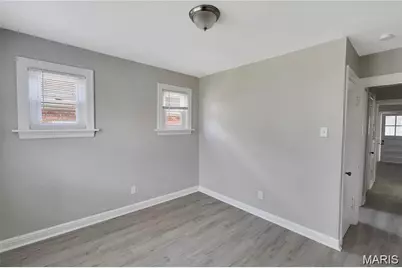 4556 Carter Avenue, Saint Louis, MO 63115 - Photo 5