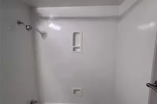 7231 Briarview Dr, Saint Louis, MO 63123 - Photo 15