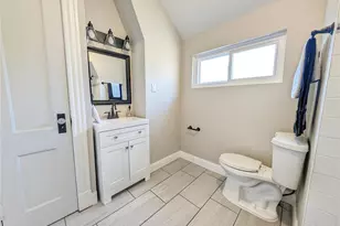 6304 Cates Ave, Saint Louis, MO 63130 - Photo 17