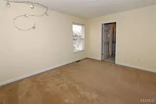 2352 The Courts Dr, Chesterfield, MO 63017 - Photo 37