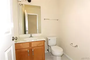 2352 The Courts Dr, Chesterfield, MO 63017 - Photo 19