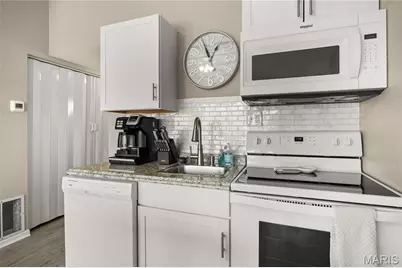 163 Southwood Shores Place #3D, Lake Ozark, MO 65049 - Photo 17