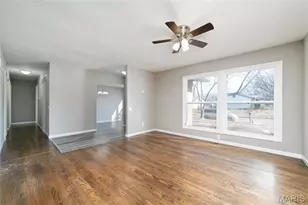 700 Sherwood Dr, Florissant, MO 63031 - Photo 5