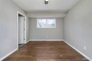 700 Sherwood Dr, Florissant, MO 63031 - Photo 13