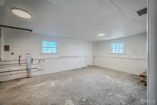 227 E Fremont Rd, Lebanon, MO 65536 - Photo 45