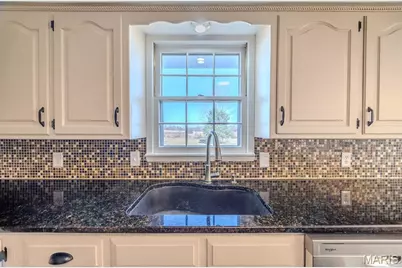 227 E Fremont Road, Lebanon, MO 65536 - Photo 17