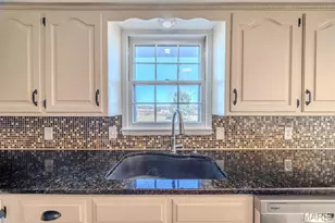 227 E Fremont Rd, Lebanon, MO 65536 - Photo 17