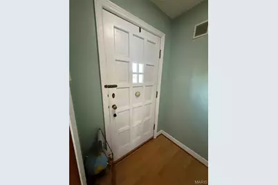 28 Eau Claire Drive, Saint Charles, MO 63301 - Photo 5