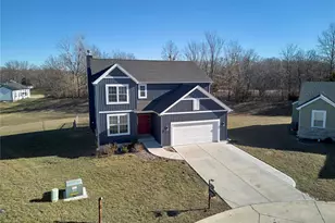 340 Birchwood Dr, Moscow Mills, MO 63362 - Photo 3