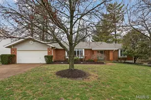 2133 Hunters Way Ct, Chesterfield, MO 63017 - Photo 1