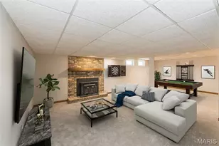 384 Greentrails Dr, Chesterfield, MO 63017 - Photo 19