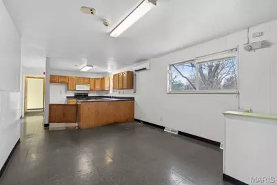 1579 S Old Highway 94, Saint Charles, MO 63303 - Photo 21