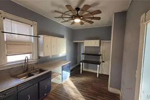 106 Oaklawn Ave, Warrenton, MO 63383 - Photo 11