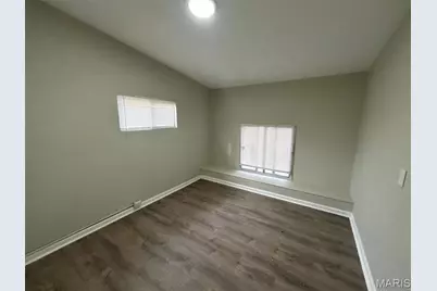 1132 Lakeview Avenue, Saint Louis, MO 63138 - Photo 3