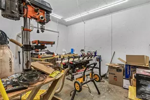 6275 Mohawk Dr, French Village, MO 63036 - Photo 17