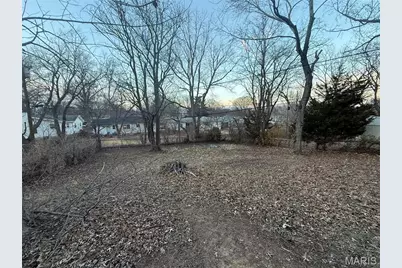 6705 Village Square Drive, Hazelwood, MO 63042 - Photo 3