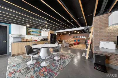 5576 Viewpoint Lane, Saint Louis, MO 63128 - Photo 31