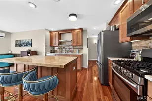 5576 Viewpoint Ln, Saint Louis, MO 63128 - Photo 11