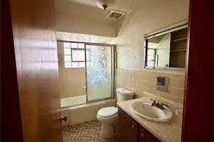 9421 Dickerson Dr, Jennings, MO 63136 - Photo 7