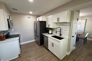 9509 Eucalyptus Dr, Affton, MO 63123 - Photo 3