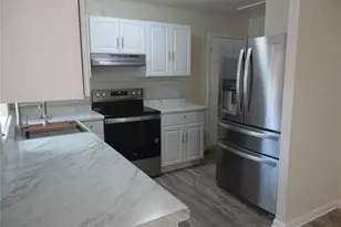 11615 Mehl Ave, Florissant, MO 63033 - Photo 9